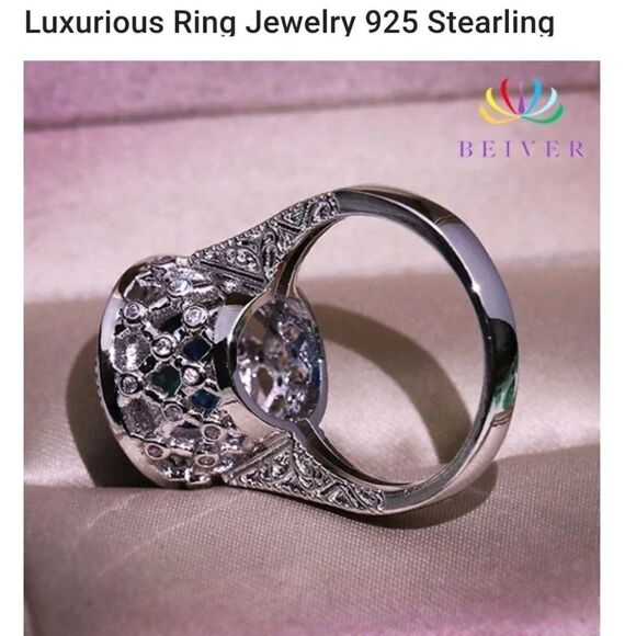 New 925 Geometric Shape Ring - Picture 4 of 4